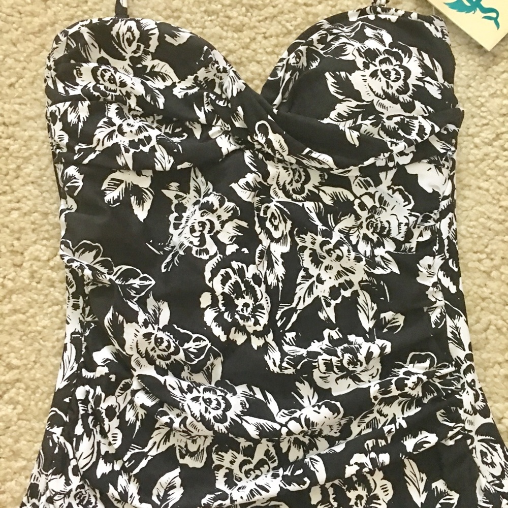 Tankini - Picture 3 of 5